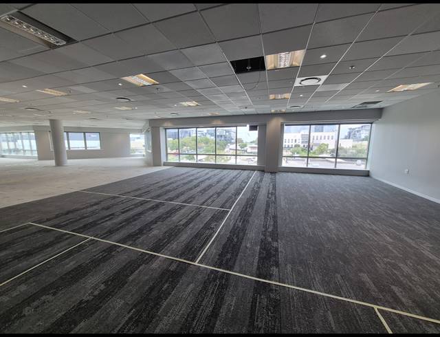834M² OFFICE TO LET IN SANDTON CENTRAL